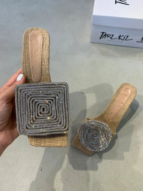 Square Round Low Heeled Sandals